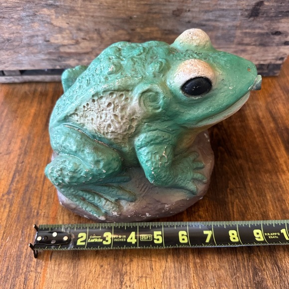 Antique 1920’s Cast Concrete Frog Fountain Water Spitter 9” x 7” x 6.5” Works! - Picture 6 of 11